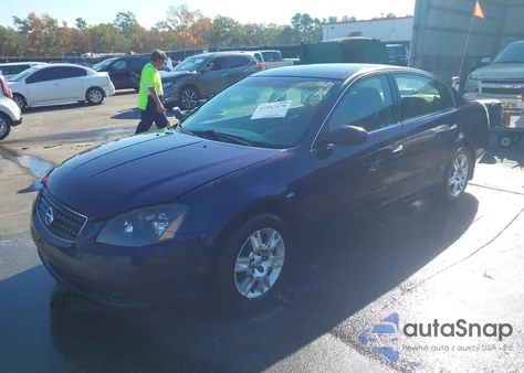 2006 Nissan Altima 2.5 S из США, поврежденный, VIN 1N4AL11D96C201265